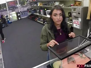 Hermosa chica le encanta hentai xxx español asistir a audiciones íntimas