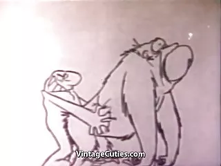 La dama subtitulada xxx tiene un orgasmo, sacudiendo su coño. La mujer quiere follar incluso sin un hombre y no le da vergüenza masturbarse cuando quiere sexo.