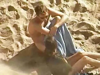 Sexo grupal y mar de esperma xxx español por dinero